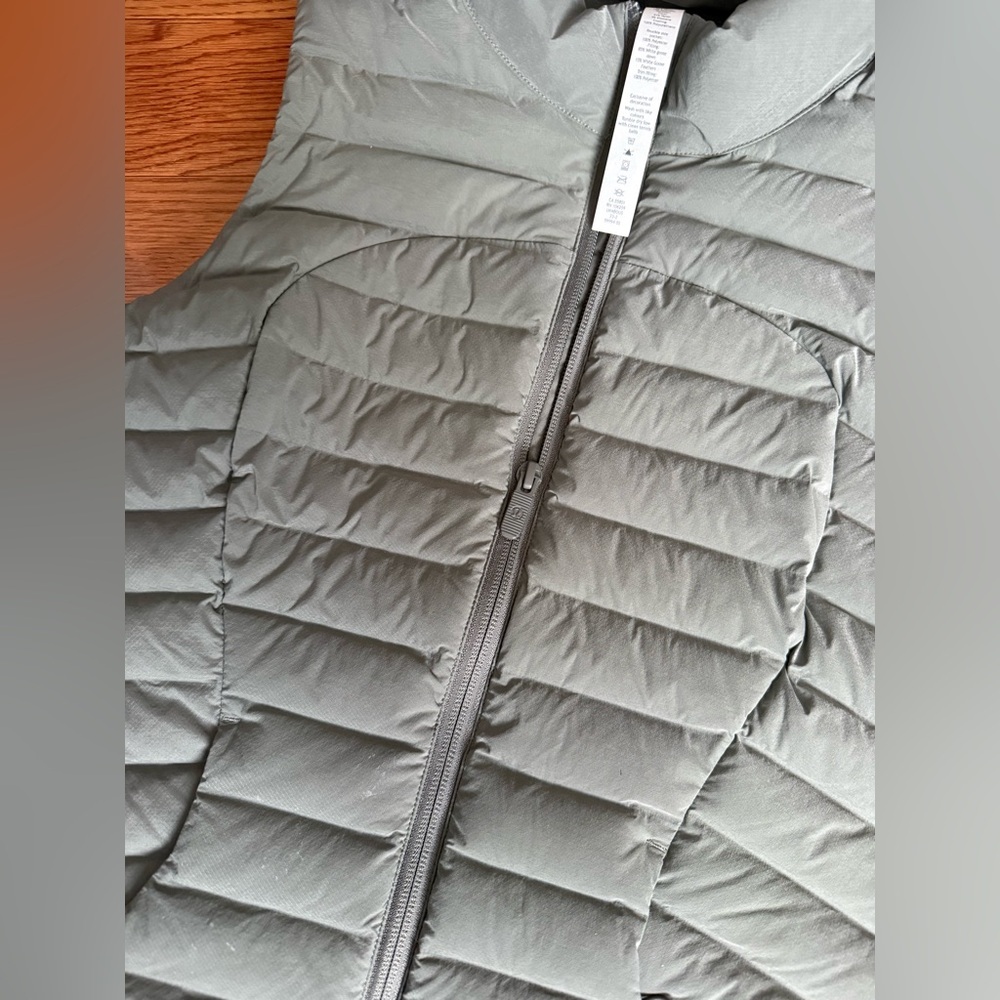 lululemon athletica Sage Green Quilted Down-Style Vest - Picture 3 of 6